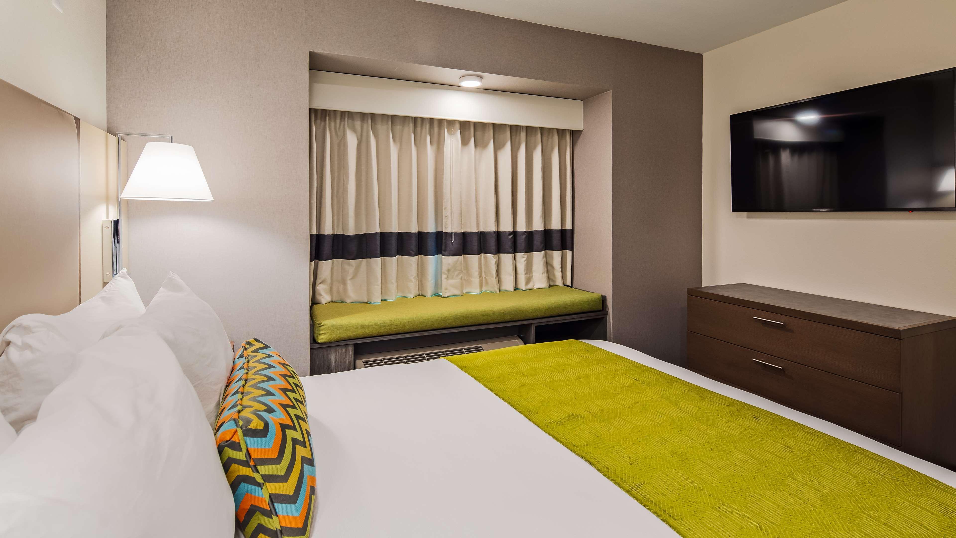 La Quinta Inn & Suites By Wyndham Tulsa Downtown - Route 66 Exteriér fotografie